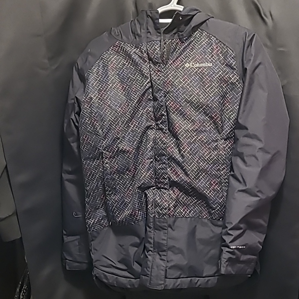 Child size large Columbia OMNI-TECH WINTER COATS FOR LESS